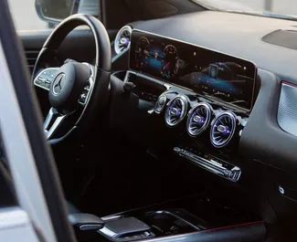 Verhuur Mercedes-Benz GLA-Class. Comfort, Premium, Crossover Auto te huur in Georgië ✓ Borg van Borg van 400 GEL ✓ Verzekeringsmogelijkheden TPL, SCDW.