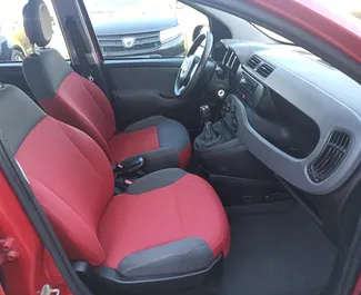 Verhuur Fiat Panda. Economy, Comfort Auto te huur in Griekenland ✓ Borg van Zonder Borg ✓ Verzekeringsmogelijkheden TPL.