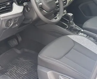 Verhuur Skoda Kamiq. Comfort, Crossover Auto te huur in Montenegro ✓ Borg van Borg van 200 EUR ✓ Verzekeringsmogelijkheden TPL, CDW, SCDW, FDW, Diefstal, Buitenland.