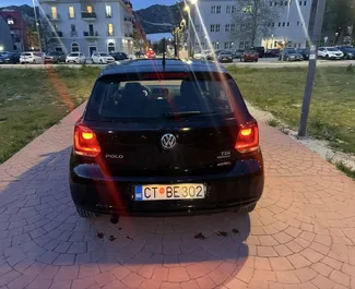 Diesel motor van 1,6L van Volkswagen Polo 2016 te huur in Budva.