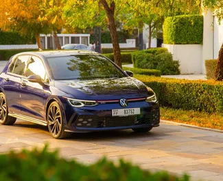 Vooraanzicht van een huurauto Volkswagen Golf 8 in Dubai, Verenigde Arabische Emiraten ✓ Auto #15999. ✓ Transmissie Automatisch TM ✓ 0 beoordelingen.