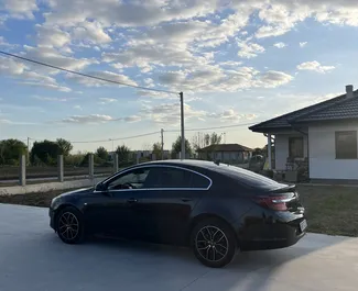 Vooraanzicht van een huurauto Opel Insignia Belgrado, Servië ✓ Auto #8770. ✓ Transmissie Automatisch TM ✓ 6 beoordelingen.