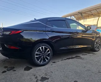 Autohuur JAC J7 2025 in in Kazachstan, met Benzine brandstof en 150 pk ➤ Vanaf 21000 KZT per dag.