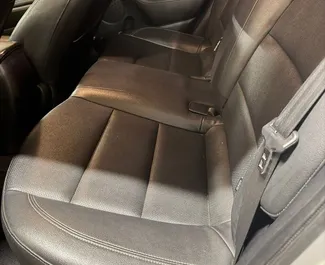 Diesel motor van 1,6L van Kia K3 2015 te huur in Durrës.