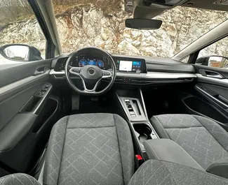 Verhuur Volkswagen Golf 8. Economy, Comfort, Premium Auto te huur in Montenegro ✓ Borg van Borg van 150 EUR ✓ Verzekeringsmogelijkheden TPL, CDW, SCDW, Diefstal, Buitenland.
