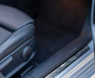 Mercedes-Benz A-Class 2024 met Vooraandrijving systeem, beschikbaar in Becici.