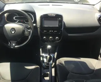 Autohuur Renault Clio 4 2017 in in Montenegro, met Diesel brandstof en 90 pk ➤ Vanaf 19 EUR per dag.