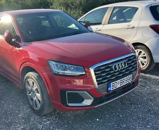 Diesel motor van 1,6L van Audi Q2 2019 te huur op Podgorica Luchthaven.