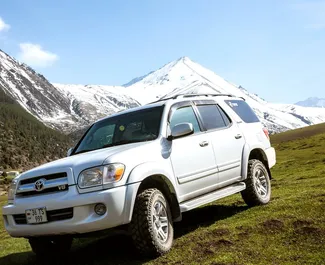 Verhuur Toyota Sequoia I. Comfort, Premium, SUV Auto te huur in Kirgizië ✓ Borg van Borg van 500 USD ✓ Verzekeringsmogelijkheden TPL, CDW.