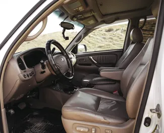Benzine motor van 4,7L van Toyota Sequoia I 2003 te huur in Bishkek.