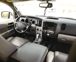Benzine motor van 4,7L van Toyota Sequoia Ii 2008 te huur in Bishkek.