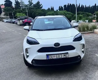 Autohuur Toyota Yaris Cross #16260 Automatisch in Dubrovnik, uitgerust met 1,5L motor ➤ Van Mato in Kroatië.
