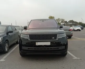Vooraanzicht van een huurauto Land Rover Range Rover in Bakoe, Azerbeidzjan ✓ Auto #16471. ✓ Transmissie Automatisch TM ✓ 0 beoordelingen.