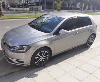 Autohuur Volkswagen Golf 7 2022 in in Cyprus, met Benzine brandstof en 145 pk ➤ Vanaf 28 EUR per dag.