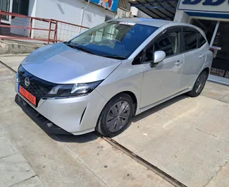 Verhuur Nissan Note. Economy, Comfort Auto te huur in Cyprus ✓ Borg van Borg van 350 EUR ✓ Verzekeringsmogelijkheden TPL, CDW.