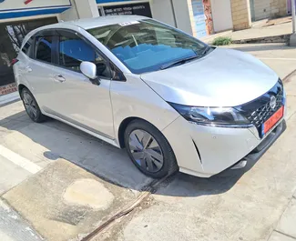 Nissan Note 2024 beschikbaar voor verhuur in Limassol, met een kilometerlimiet van onbeperkt.