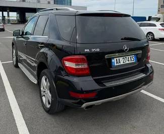 Verhuur Mercedes-Benz ML350. Comfort, Premium, SUV Auto te huur in Albanië ✓ Borg van Zonder Borg ✓ Verzekeringsmogelijkheden TPL, FDW, Buitenland.