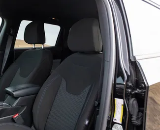 Autohuur Jeep Compass 2024 in in Georgië, met Benzine brandstof en 200 pk ➤ Vanaf 116 GEL per dag.