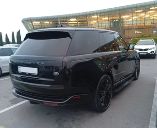 Autohuur Land Rover Range Rover 2023 in in Azerbeidzjan, met Benzine brandstof en  pk ➤ Vanaf 1020 AZN per dag.