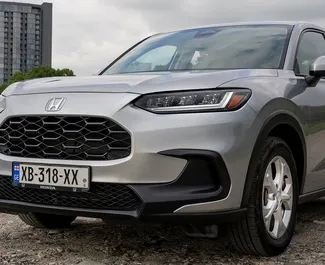 Vooraanzicht van een huurauto Honda HR-V in Tbilisi, Georgië ✓ Auto #16288. ✓ Transmissie Automatisch TM ✓ 0 beoordelingen.