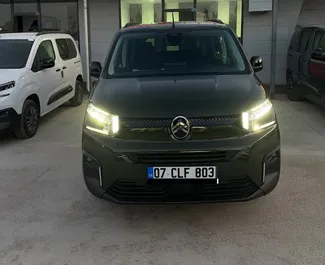 Autohuur Citroen Berlingo #16396 Automatisch op de luchthaven van Antalya, uitgerust met 1,5L motor ➤ Van Çağatay in Turkije.