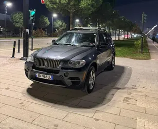 Autohuur BMW X5 2013 in in Albanië, met Diesel brandstof en  pk ➤ Vanaf 50 EUR per dag.