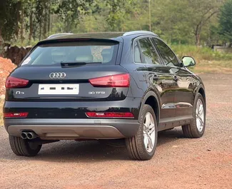 Verhuur Audi Q3. Comfort, Premium, Crossover Auto te huur in Goa ✓ Borg van Borg van 100 USD ✓ Verzekeringsmogelijkheden TPL.