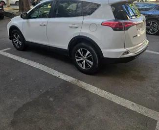 Autohuur Toyota Rav4 2018 in in Georgië, met Benzine brandstof en 145 pk ➤ Vanaf 120 GEL per dag.