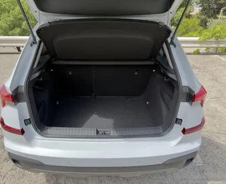Skoda Kamiq 2026 beschikbaar voor verhuur in Budva, met een kilometerlimiet van onbeperkt.