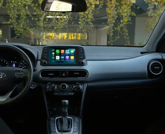 Benzine motor van 2,0L van Hyundai Kona 2019 te huur in Tbilisi.