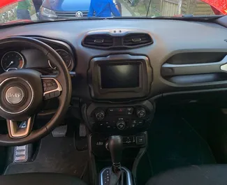 Autohuur Jeep Renegade 2021 in in Georgië, met Benzine brandstof en 18 pk ➤ Vanaf 110 GEL per dag.