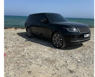 Land Rover Range Rover 2019 beschikbaar voor verhuur in Larnaca, met een kilometerlimiet van onbeperkt.