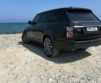 Vooraanzicht van een huurauto Land Rover Range Rover in Larnaca, Cyprus ✓ Auto #16389. ✓ Transmissie Automatisch TM ✓ 0 beoordelingen.