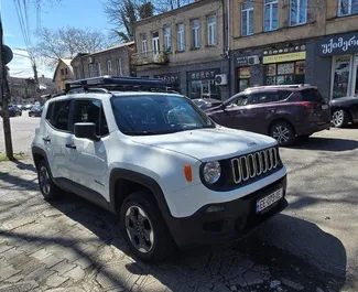 Vooraanzicht van een huurauto Jeep Renegade in Koetaisi, Georgië ✓ Auto #16186. ✓ Transmissie Automatisch TM ✓ 0 beoordelingen.