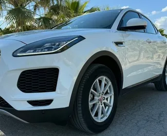 Autohuur Jaguar E-Pace #16376 Automatisch in Alicante, uitgerust met 2,0L motor ➤ Van Jevheniia in Spanje.