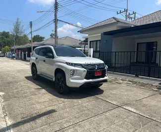 Autohuur Mitsubishi Pajero Sport #16294 Automatisch op de luchthaven van Phuket, uitgerust met 2,4L motor ➤ Van Viacheslav in Thailand.