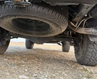 Huur een Toyota 4 Runner in Tbilisi Georgië