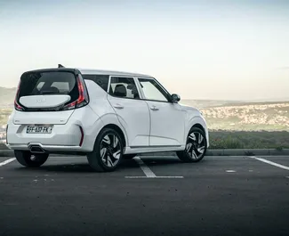 Verhuur Kia Soul. Comfort Auto te huur in Georgië ✓ Borg van Borg van 270 GEL ✓ Verzekeringsmogelijkheden TPL, CDW, FDW, Passagiers, Jonge.