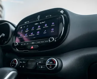 Kia Soul 2023 beschikbaar voor verhuur in Tbilisi, met een kilometerlimiet van 250 km/dag.