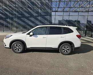 Autohuur Subaru Forester 2023 in in Georgië, met Benzine brandstof en 180 pk ➤ Vanaf 120 GEL per dag.