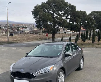 Autohuur Ford Focus 2017 in in Georgië, met Benzine brandstof en 149 pk ➤ Vanaf 69 GEL per dag.
