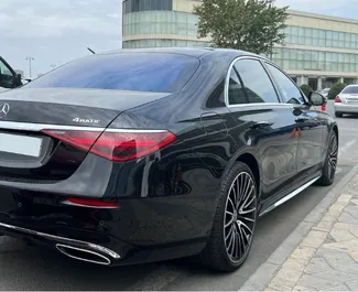 Autohuur Mercedes-Benz S500 #16470 Automatisch in Bakoe, uitgerust met 3,0L motor ➤ Van Emil in Azerbeidzjan.