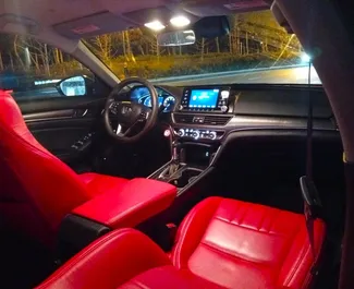 Autohuur Honda Accord 2022 in in Azerbeidzjan, met Benzine brandstof en  pk ➤ Vanaf 97 AZN per dag.