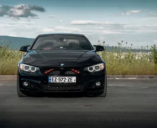Autohuur BMW 428i Gran Coupe 2013 in in Georgië, met Benzine brandstof en 245 pk ➤ Vanaf 180 GEL per dag.