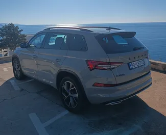 Benzine motor van 2,0L van Skoda Kodiaq 2023 te huur in Budva.