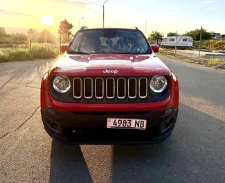 Jeep Renegade 2019 beschikbaar voor verhuur in Tbilisi, met een kilometerlimiet van onbeperkt.
