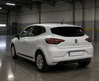 Vooraanzicht van een huurauto Renault Clio 5 in Budva, Montenegro ✓ Auto #16539. ✓ Transmissie Handmatig TM ✓ 0 beoordelingen.