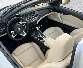 Autohuur BMW Z4 #16561 Automatisch in Durrës, uitgerust met 3,0L motor ➤ Van Elton in Albanië.