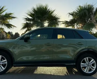Verhuur Audi Q2. Comfort, SUV Auto te huur in Spanje ✓ Borg van Borg van 500 EUR ✓ Verzekeringsmogelijkheden TPL.