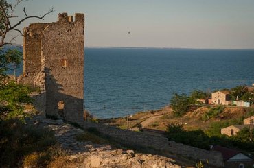 Huur een auto in Feodosiya